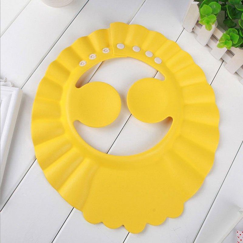 Visière chapeau pour douche bébé I ShampooCap™ - MommyLouve